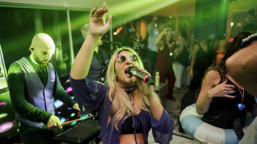 Ol de Nait en vivo en fiesta de Casmiento