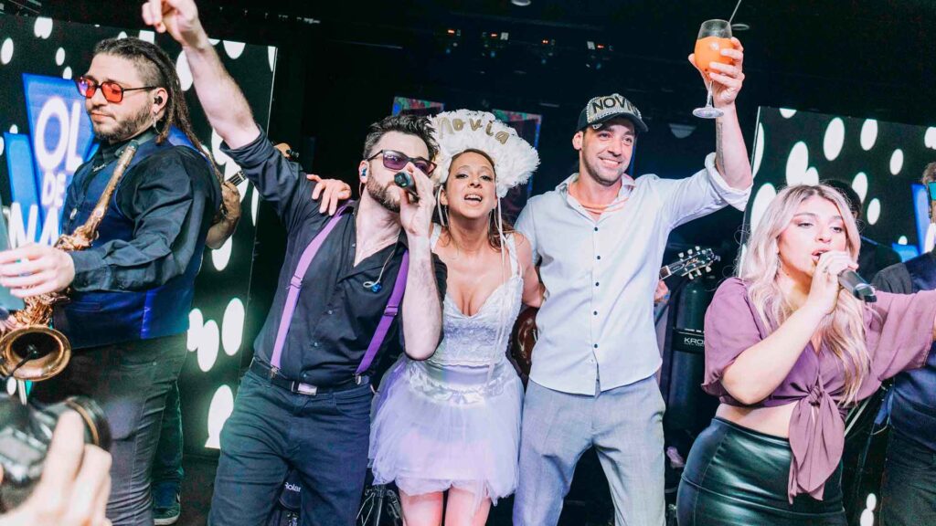 Ol de Nait en vivo en fiesta de Casmiento